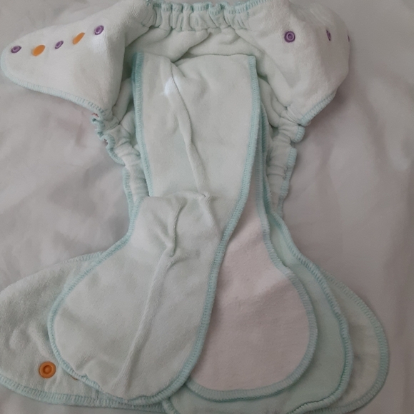Striped and BF hybrid fitted diapers - Picture 12 of 14